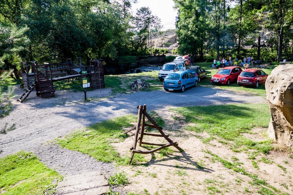 Turisticka Ubytovna Cakle Ústí nad Orlicí Bagian luar foto